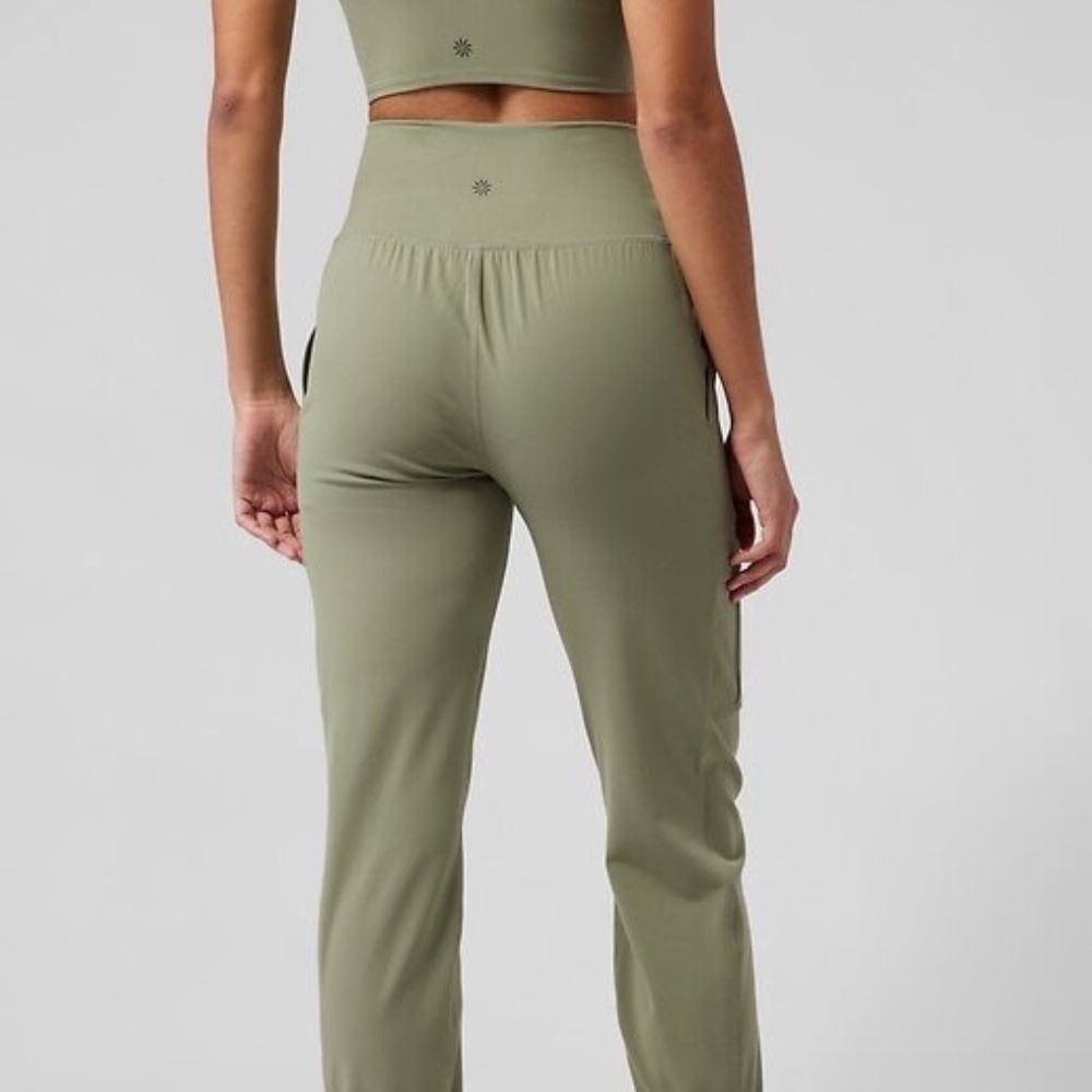 Athleta Salutation Cargo Jogger in Eucalyptus Olive‎ Green - Picture 2 of 10